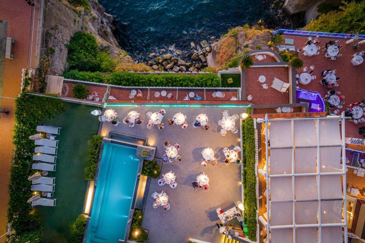 Hotel Corallo Sorrento Sant'Agnello Exterior foto