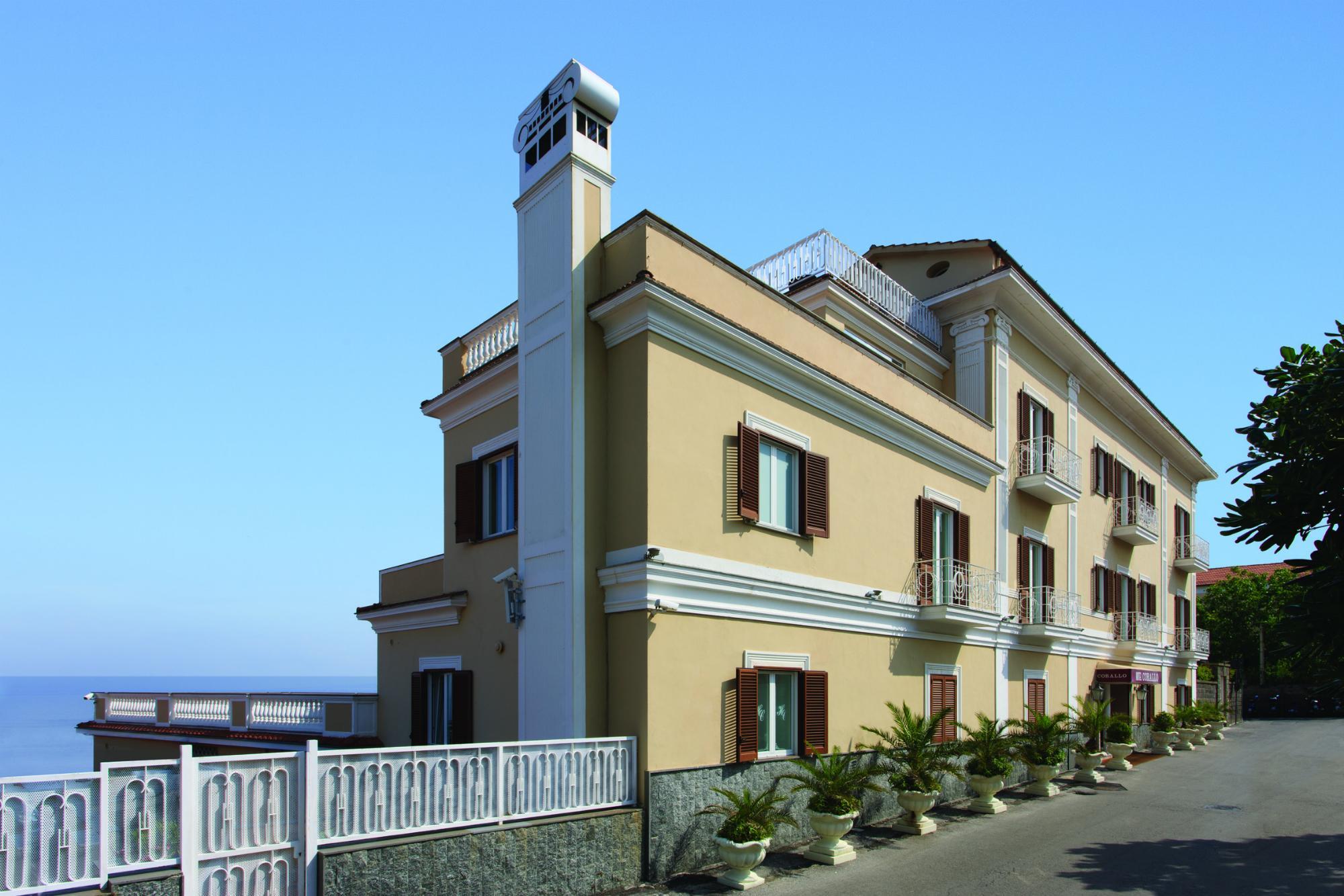 Hotel Corallo Sorrento Sant'Agnello Exterior foto